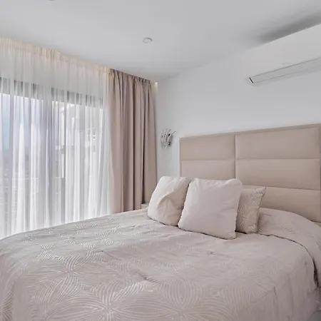 Windsor Ocean Pearl Apartment